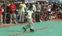 滑旱冰视频,跟随视频学舞步与花式滑行