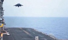航母飞机降落视频,惊心动魄的完美着陆