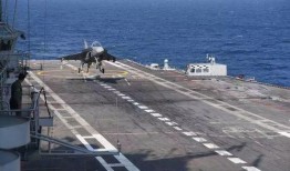 航母飞机降落视频,惊心动魄的完美着陆